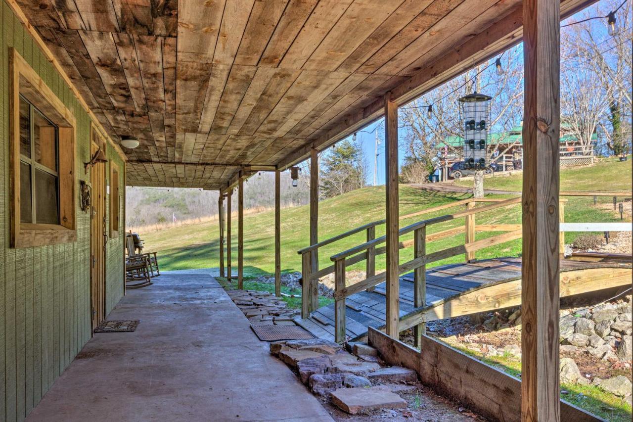 Pet-Friendly Blue Ridge, Cherokee Forest Retreat! Greeneville Kültér fotó