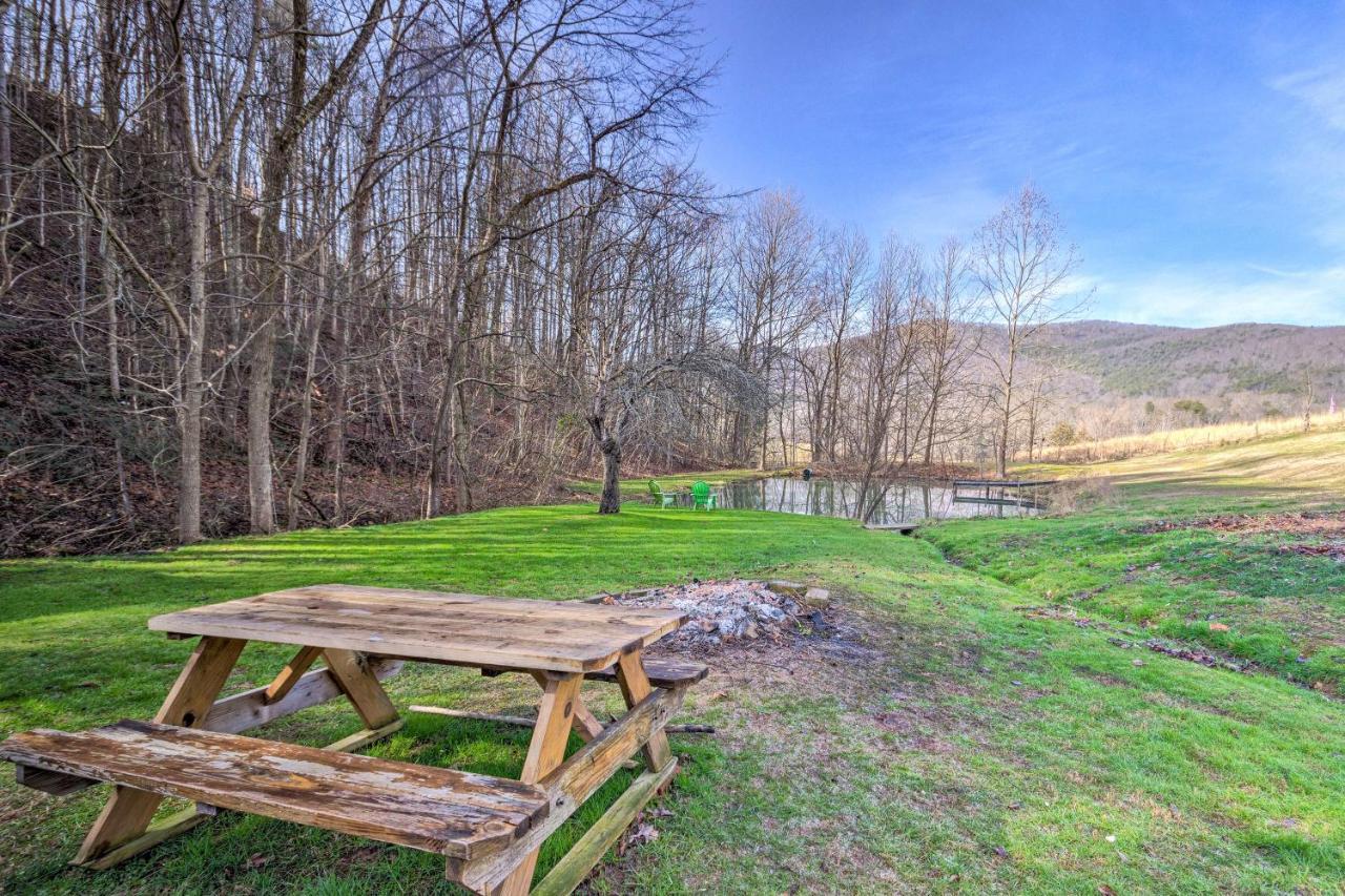 Pet-Friendly Blue Ridge, Cherokee Forest Retreat! Greeneville Kültér fotó